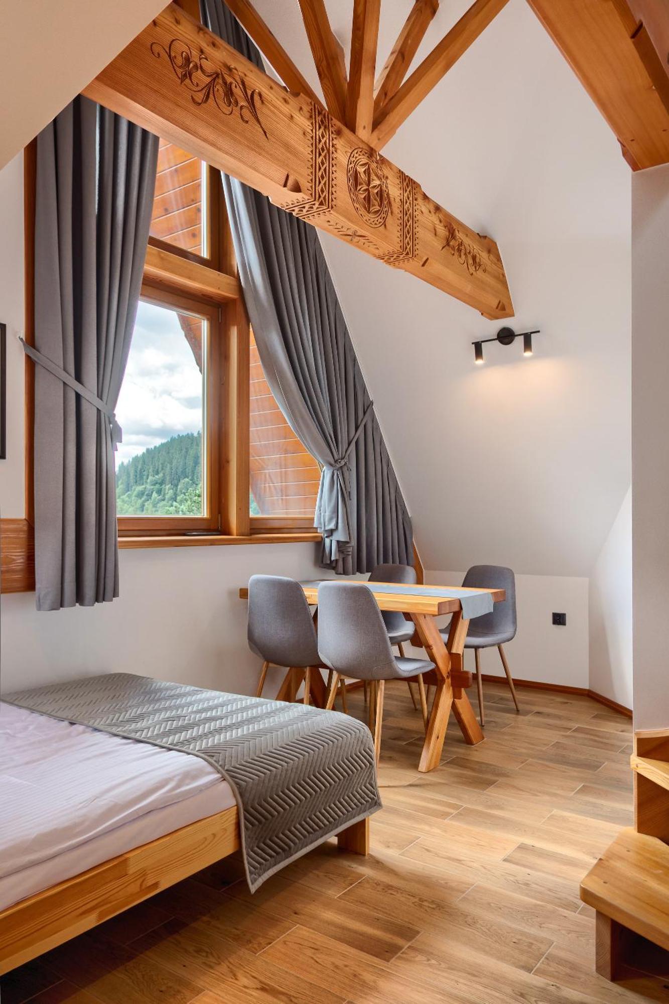 Modrzewiowa Apartamenty 포로닌 외부 사진