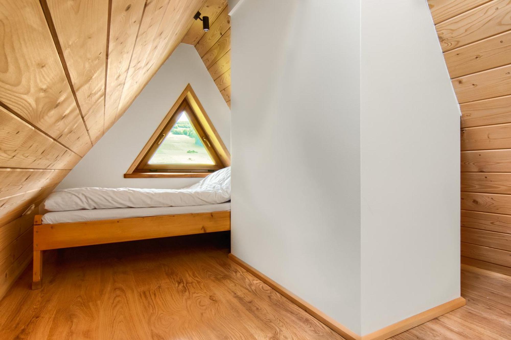 Modrzewiowa Apartamenty 포로닌 외부 사진